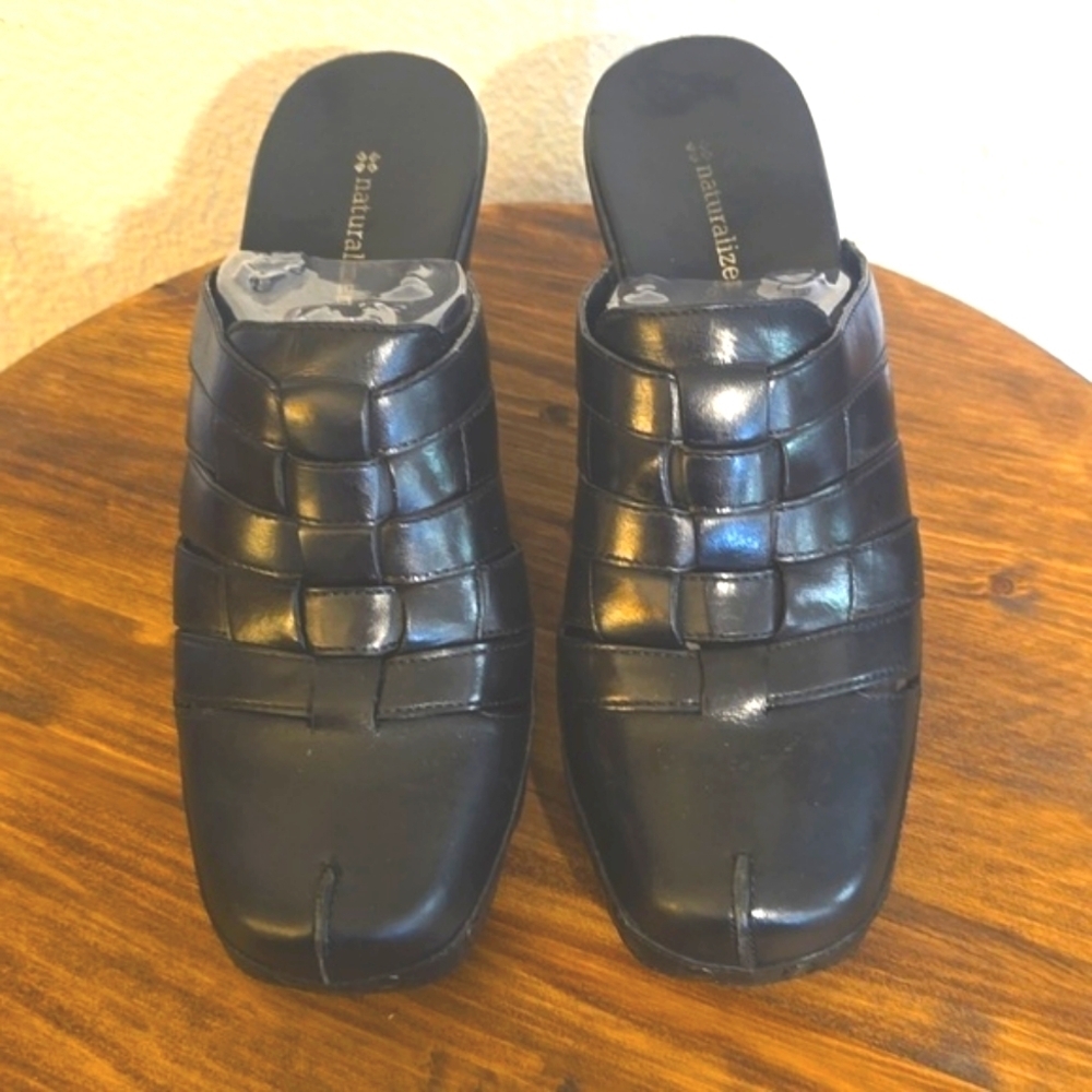 Naturalizer| Womens Black Leather Woven Comfort Clogs Slip On Neutral Sz.9.5W